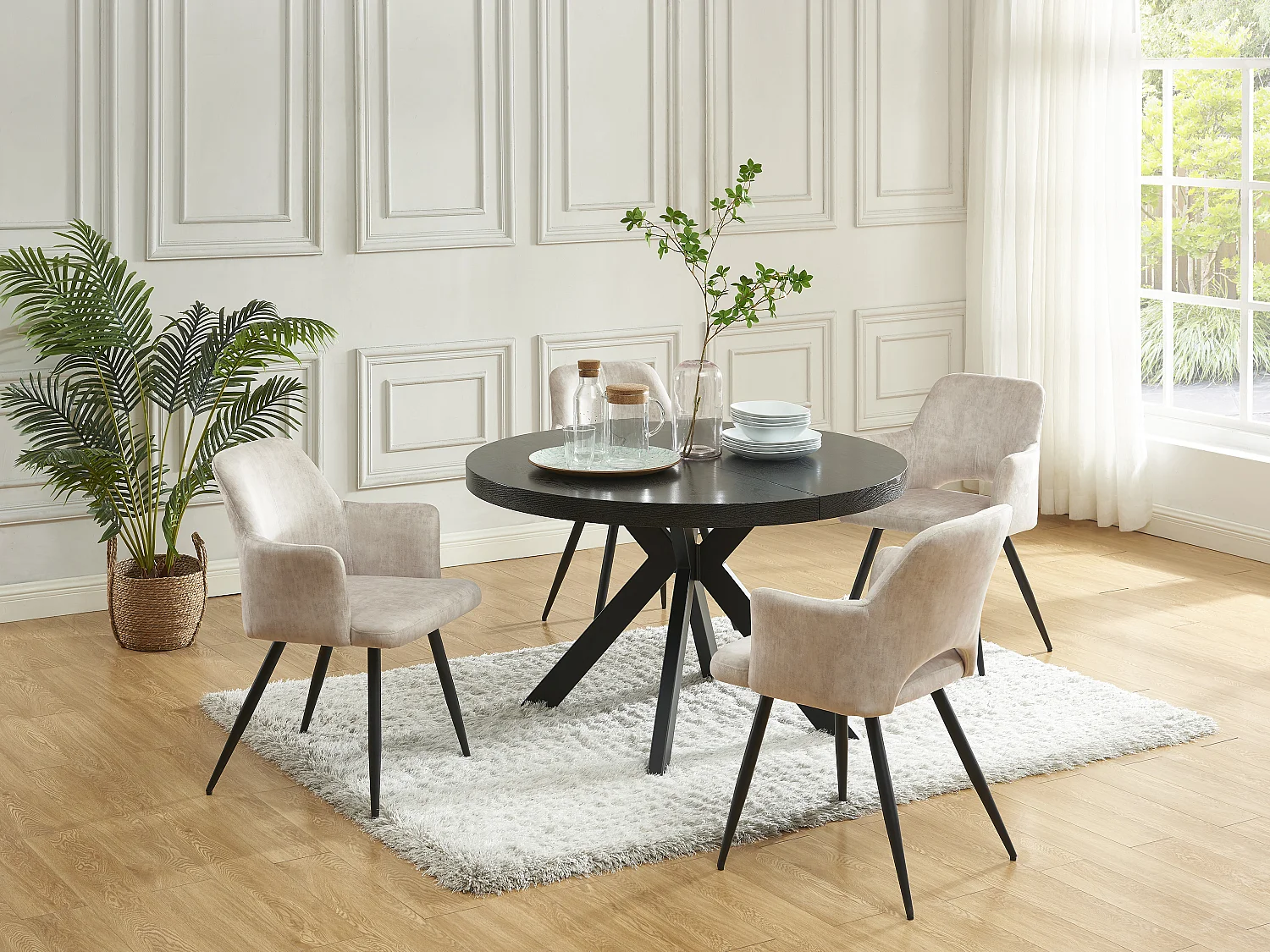 Table à manger extensible 4 à 8 personnes en MDF et acier - Noir - KOMONI