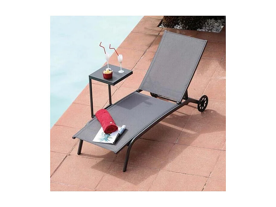 Bain de soleil en aluminium Celio