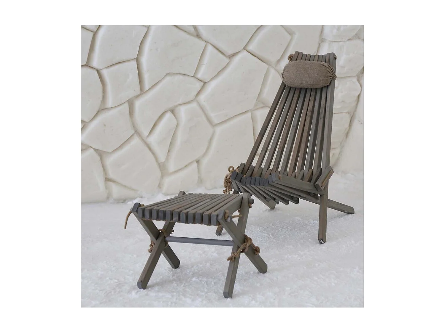 Chilienne scandinave avec repose-pieds Pin Gris