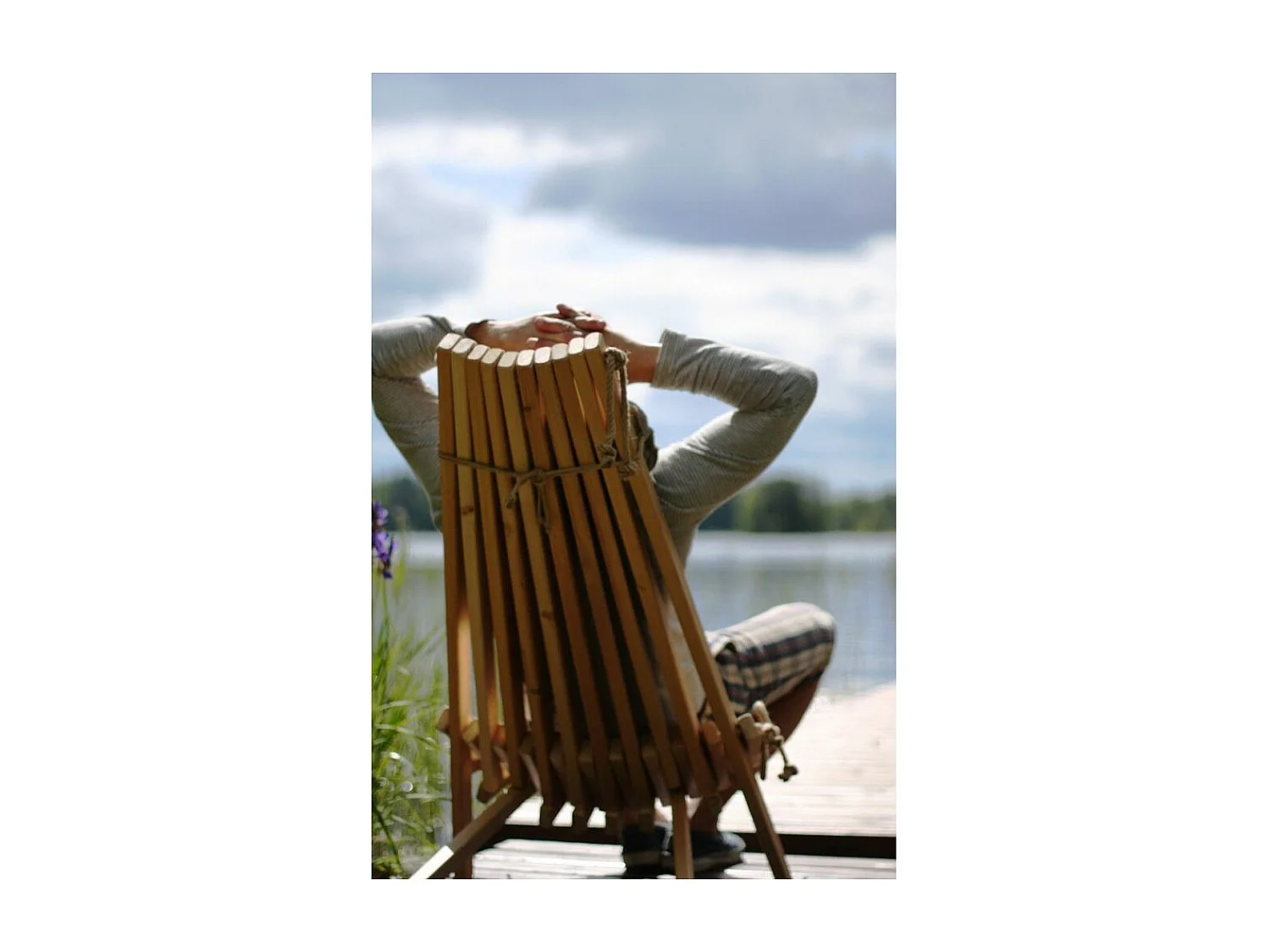 Liegestuhl aus Holz (Lärche) "EcoChair" (Kissen geschenkt)