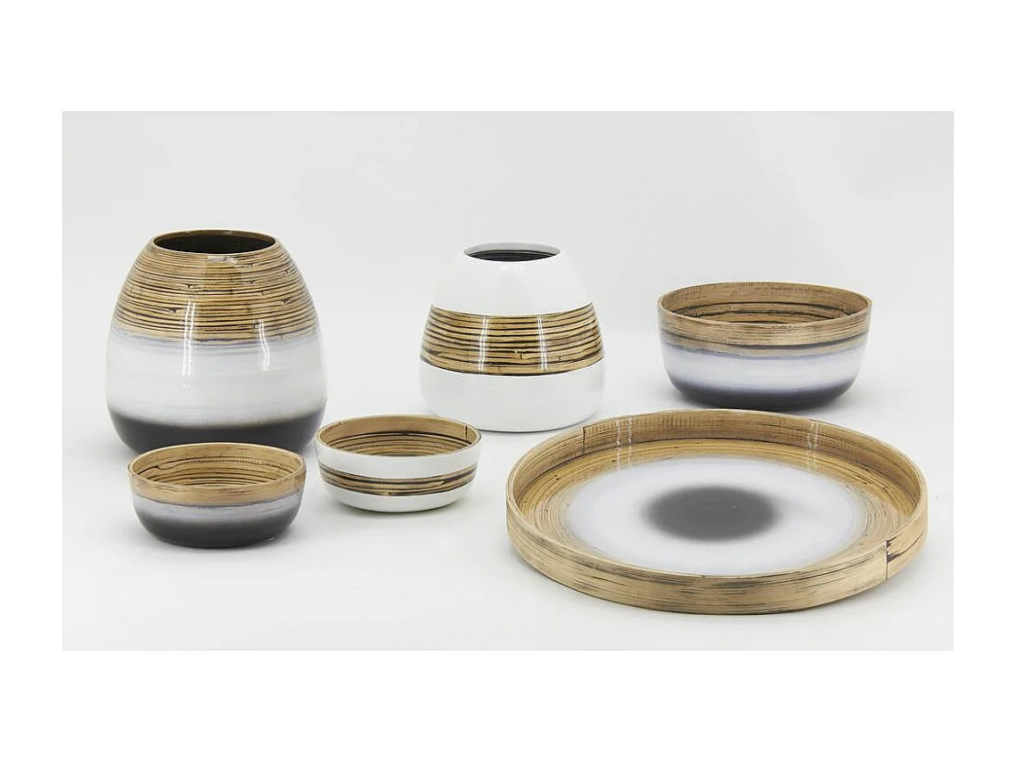 Vases en bambou naturel et blanc