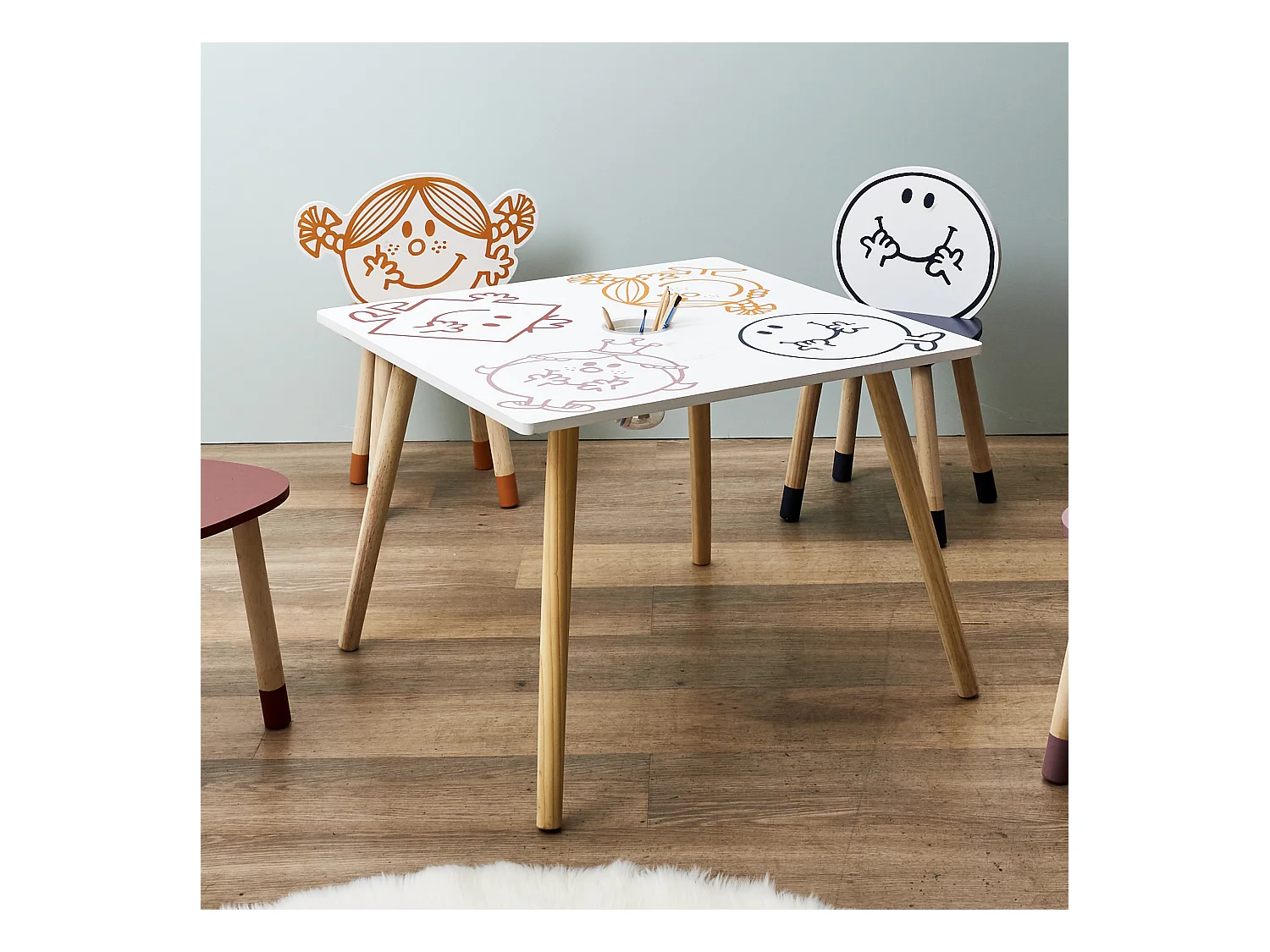 Table Avec Pot A Crayons Monsieur Madame Blanc, Jaune, Rouge, Bleu, Rose