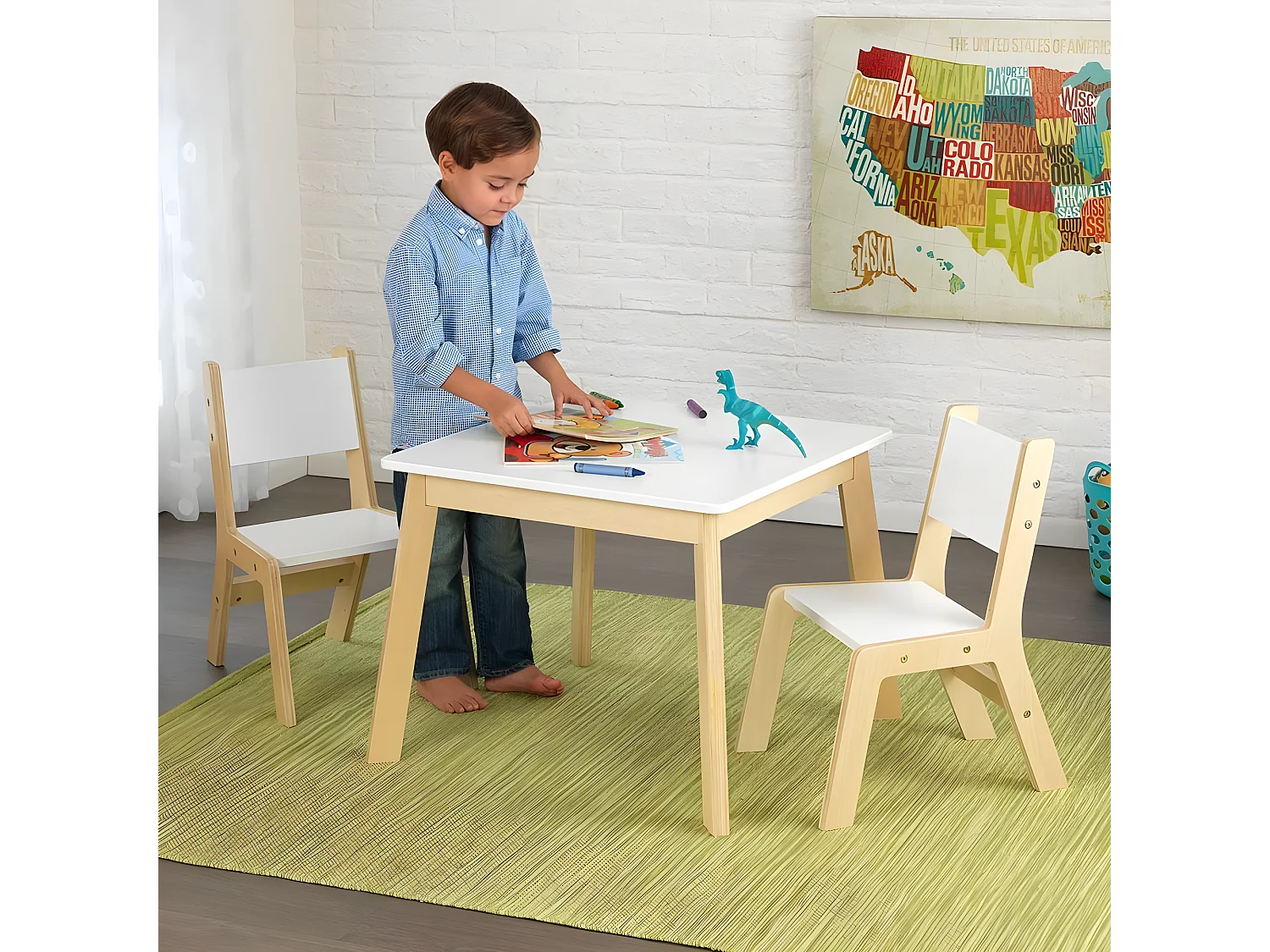 Mesa moderna + 2 sillas