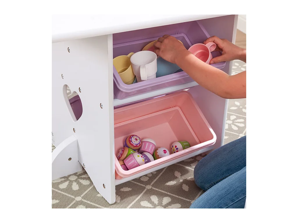 Tavolo, sedie e contenitore in legno per bambini Coeur