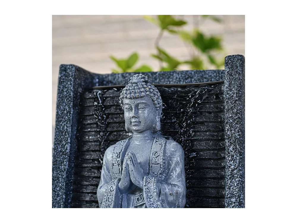 Fuente de Buda en la Meditación del Nirvana