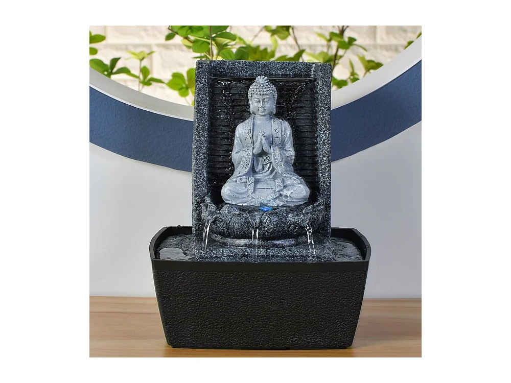 Fuente de Buda en la Meditación del Nirvana
