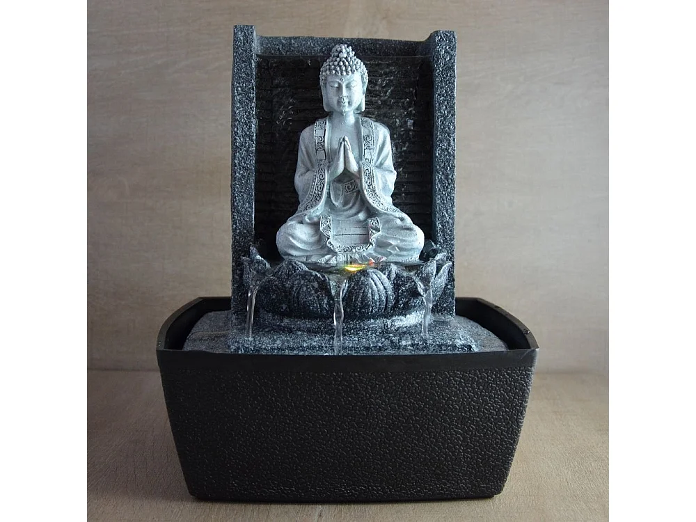 Meditierender Buddha Brunnen "Nirvana"