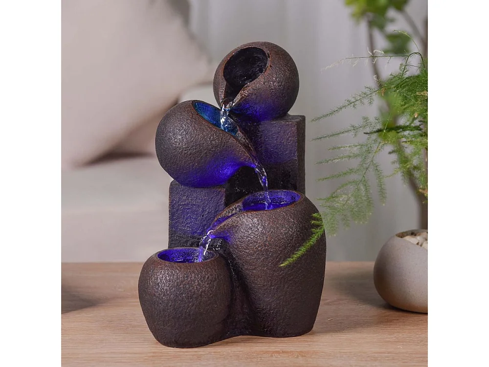 Fuente de resina Zen con LED Luba