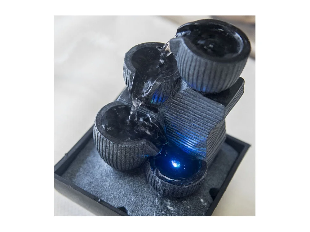 Fontaine d'intérieur variation de couleurs Kini