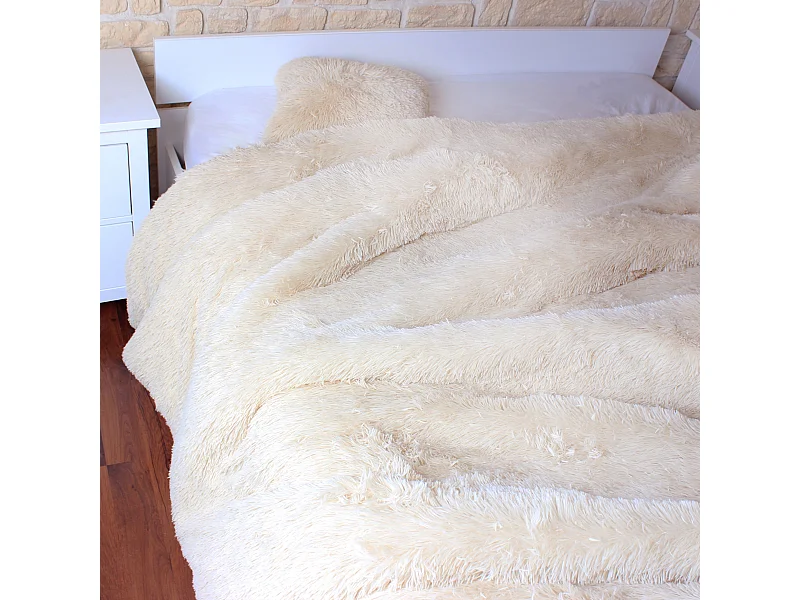 Couvre Lit Poils Longs Beige 220x240cm Beige