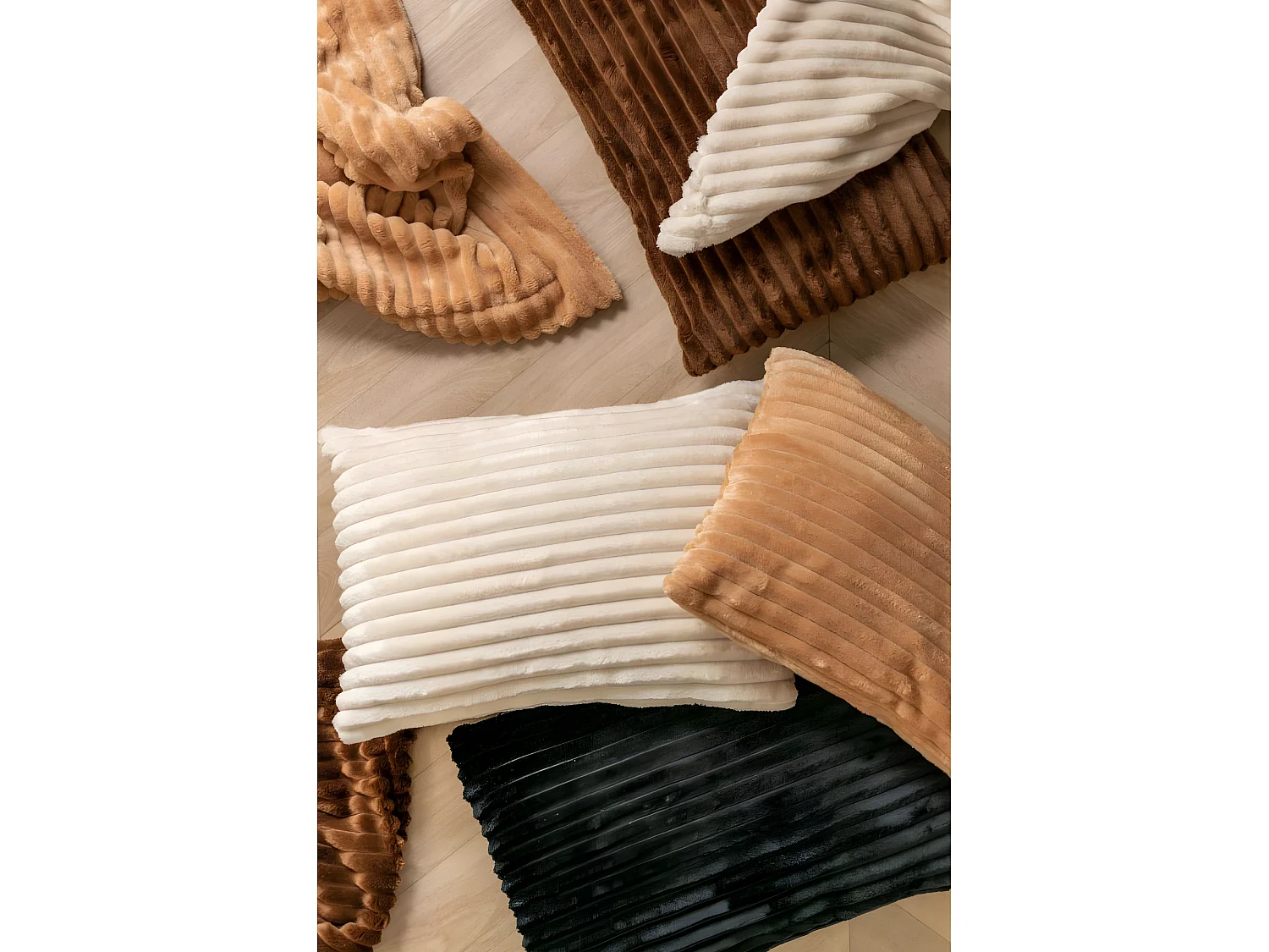 Plaid en velours côtelé 150 cm