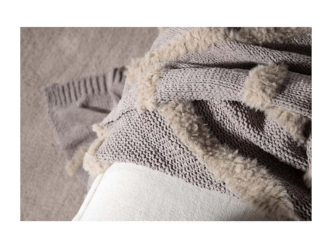 Plaid Déco "Katleen" 130x170cm Gris Clair