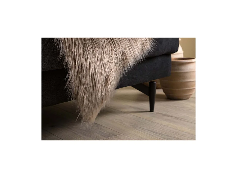 Katy lamsvel geïmiteerd 90x60cm bruin.