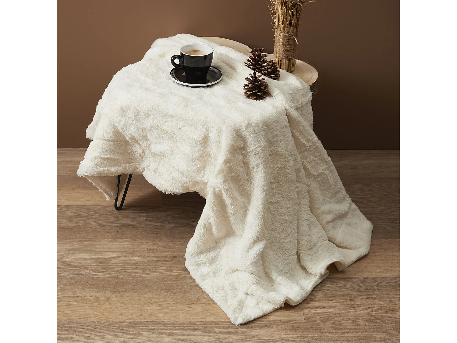 Plaid Imitation Fourrure A Anse Blanc 120x150cm Blanc