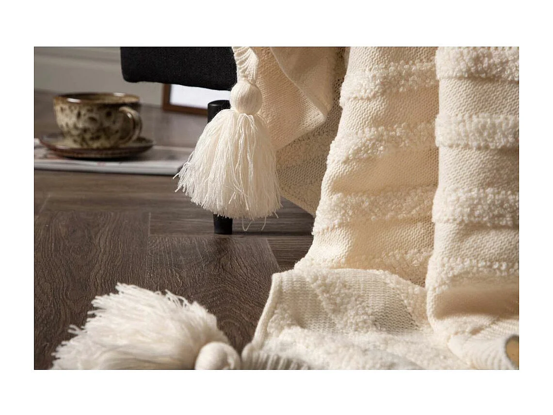 Katlyn plaid 170x130cm offwhite.