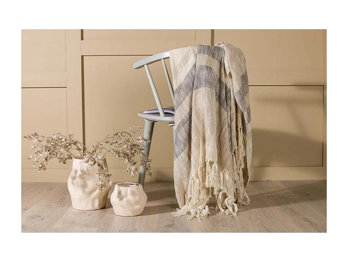 Sandy plaid 170x130cm offwhite.