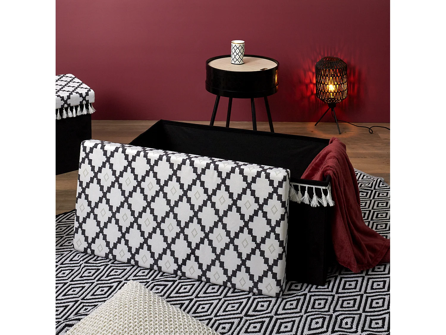 Coffre Banc Pliable Avec Pampille Mirage Noir, Blanc