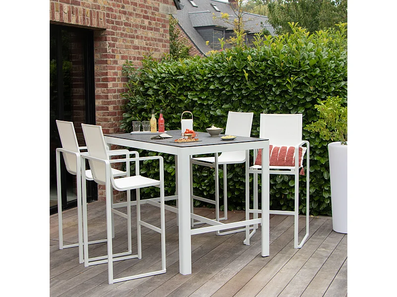 Ensemble BARSET en aluminium blanc avec plateau réversible coté pierre et coté verre et 4 chaises hautes en textilène
