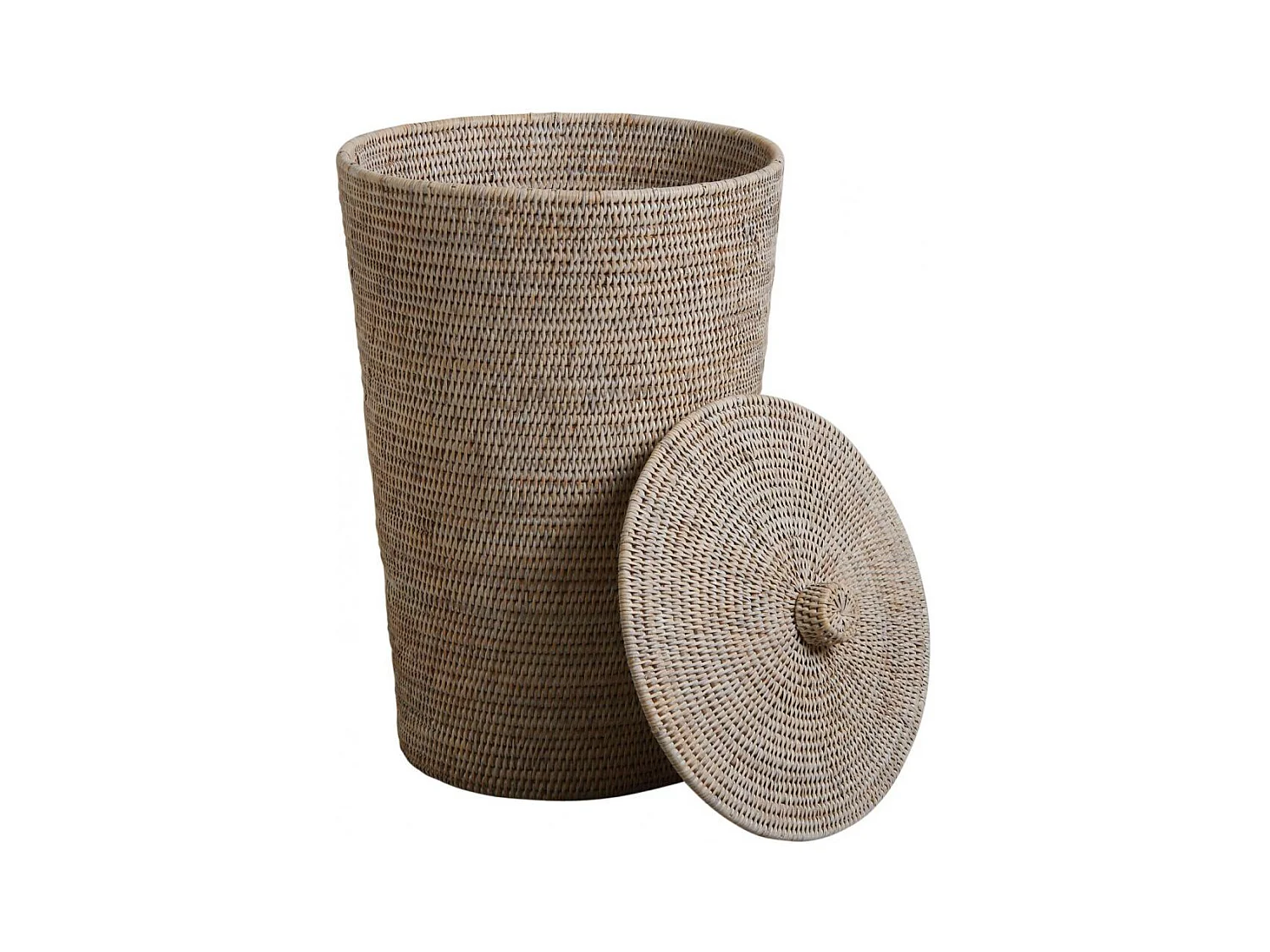 Panier à linge en rotin patiné blanc