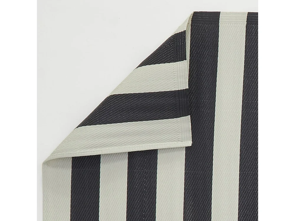 Großer Outdoor-Teppich aus Polypropylen 160 x 230 cm Streifen - Schwarz