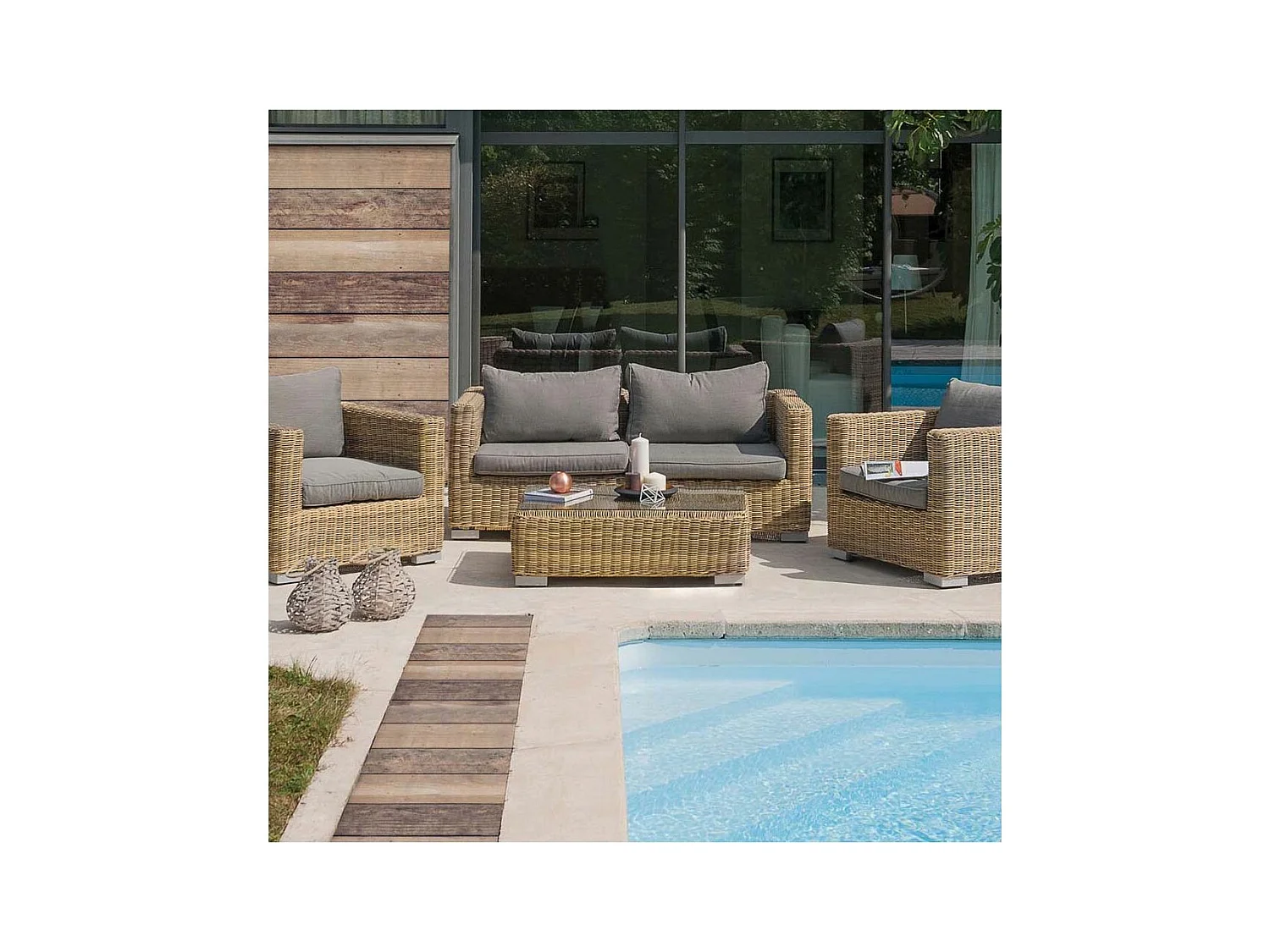 Salon de Jardin 4 Places en Résine Tressée "Montmartre" 151cm Marron