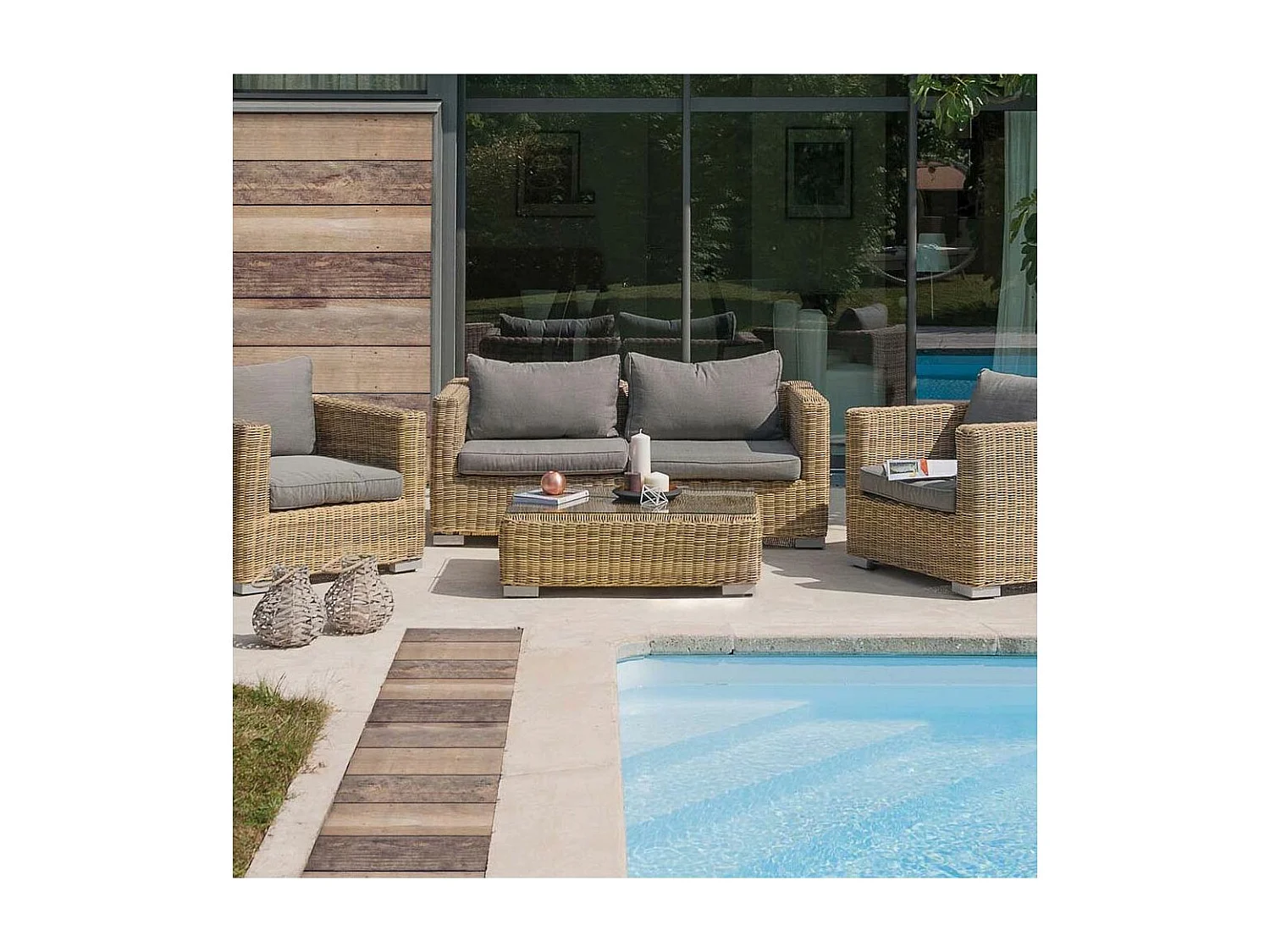 Salon de Jardin 4 Places en Résine Tressée "Montmartre" 151cm Marron