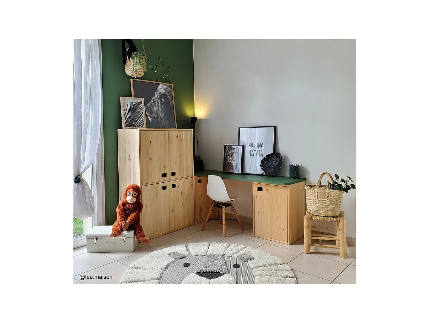 Armoire en pin brut 2 portes 4 tablettes Dinamic