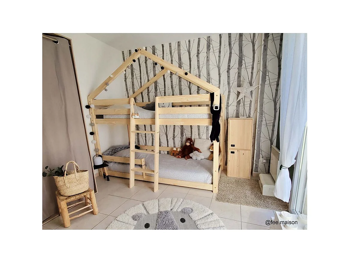 Armoire en pin brut 2 portes 4 tablettes Dinamic