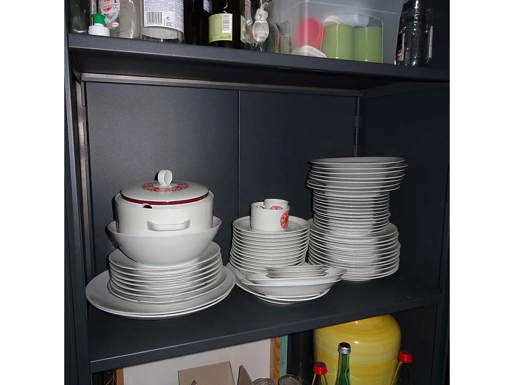 Armoire de bureau métallique 2 portes rouge et noir Folia L80xH72xP41