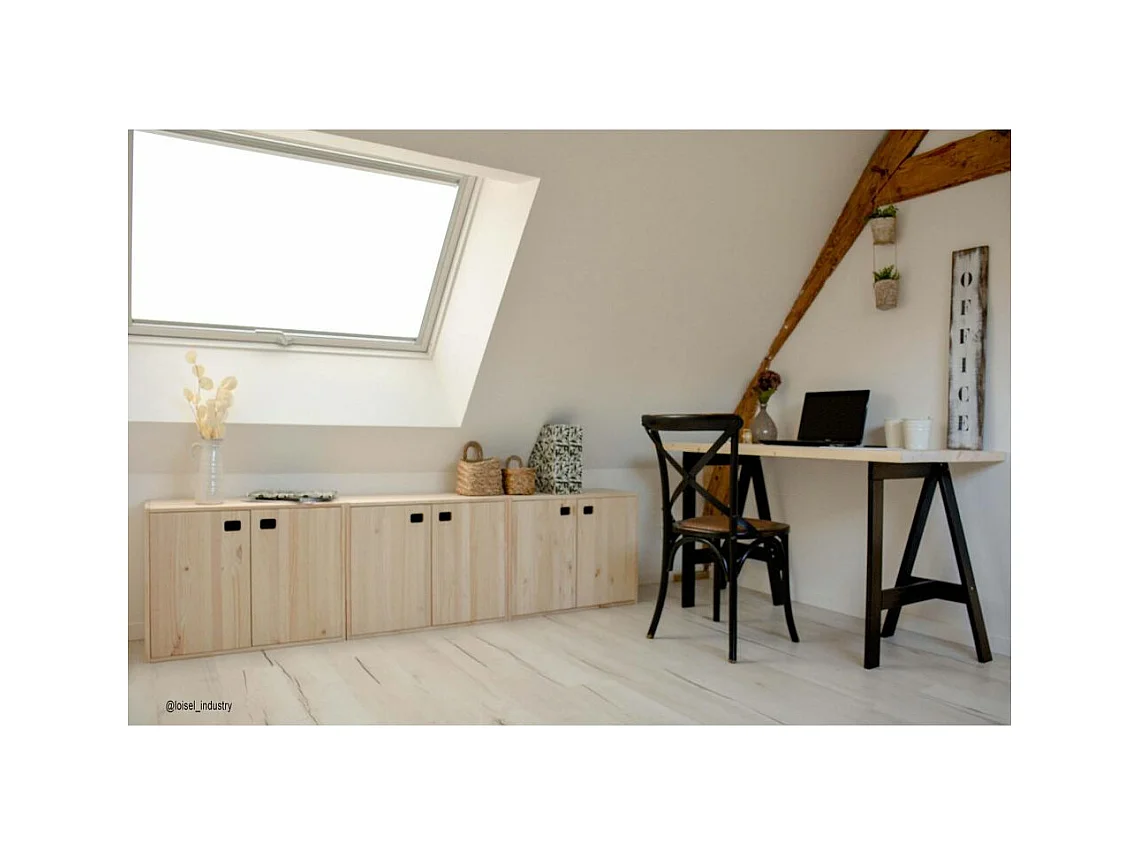 Armoire en pin brut 2 portes 3 tablettes Dinamic