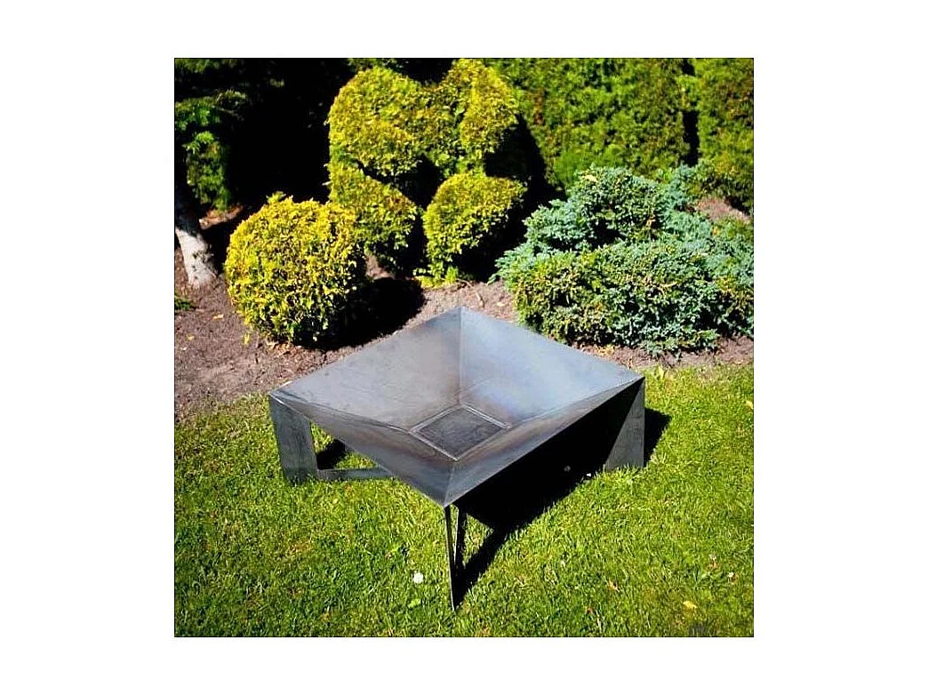 Brasero de jardin carré CUBA 70X70 cm en acier