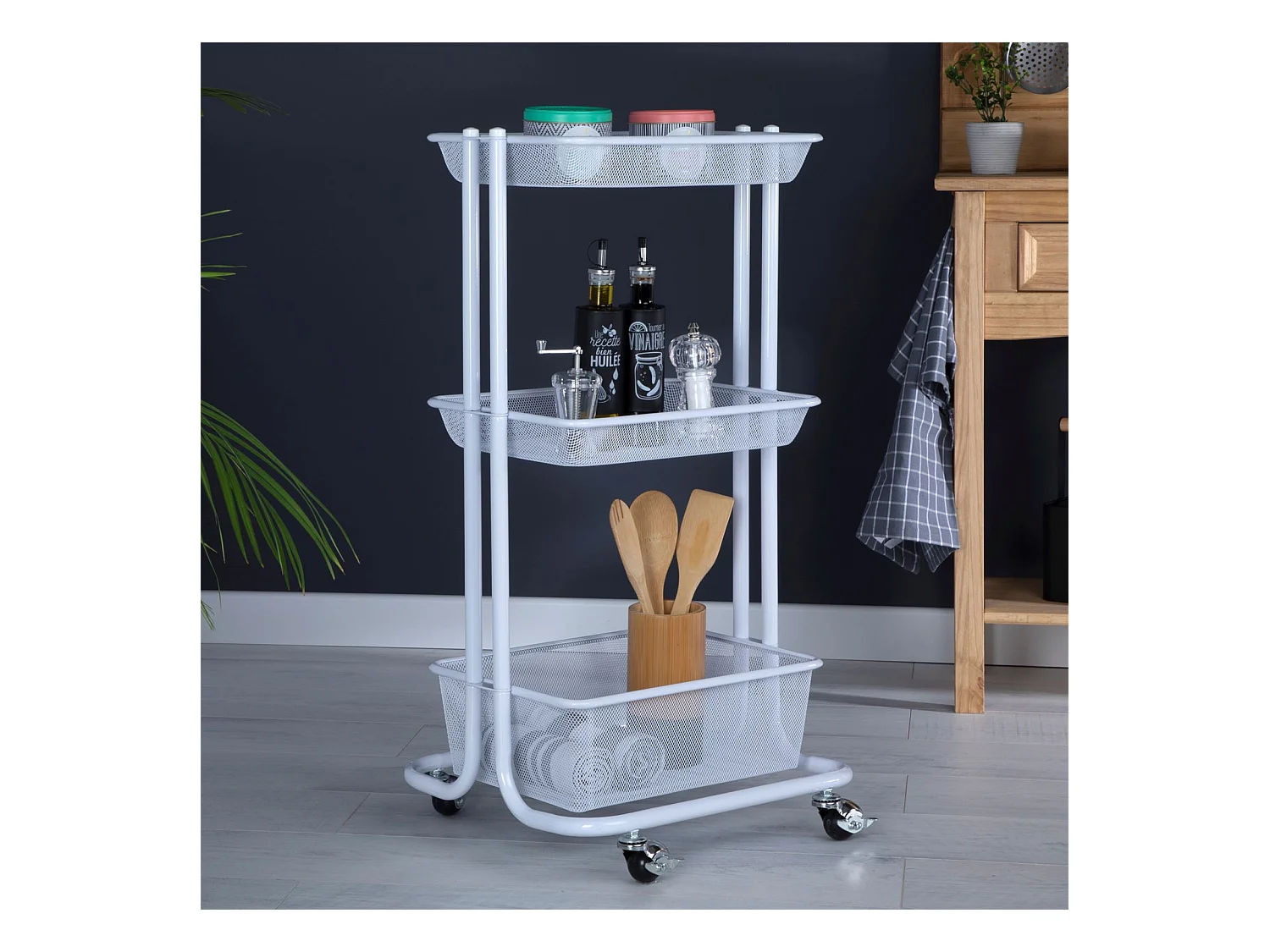 Desserte sur roulettes VALIENTE avec 3 bacs de rangement, chariot avec paniers pour cuisine, bureau ou chambre d'enfant, métal blanc