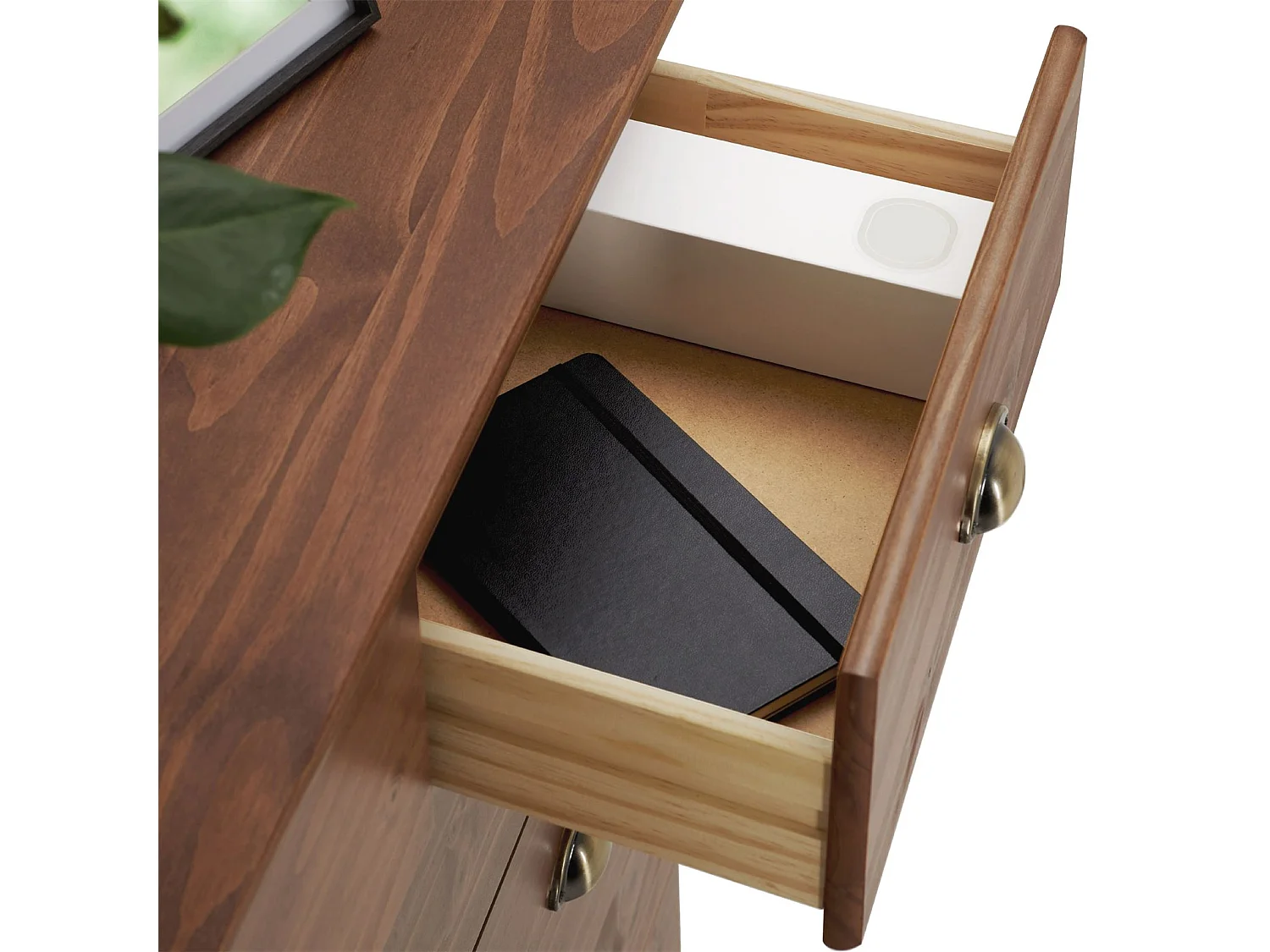 Commode chambre PARIS L 91 cm en bois massif lasuré brun foncé avec 6 tiroirs avec poignées coquille en métal