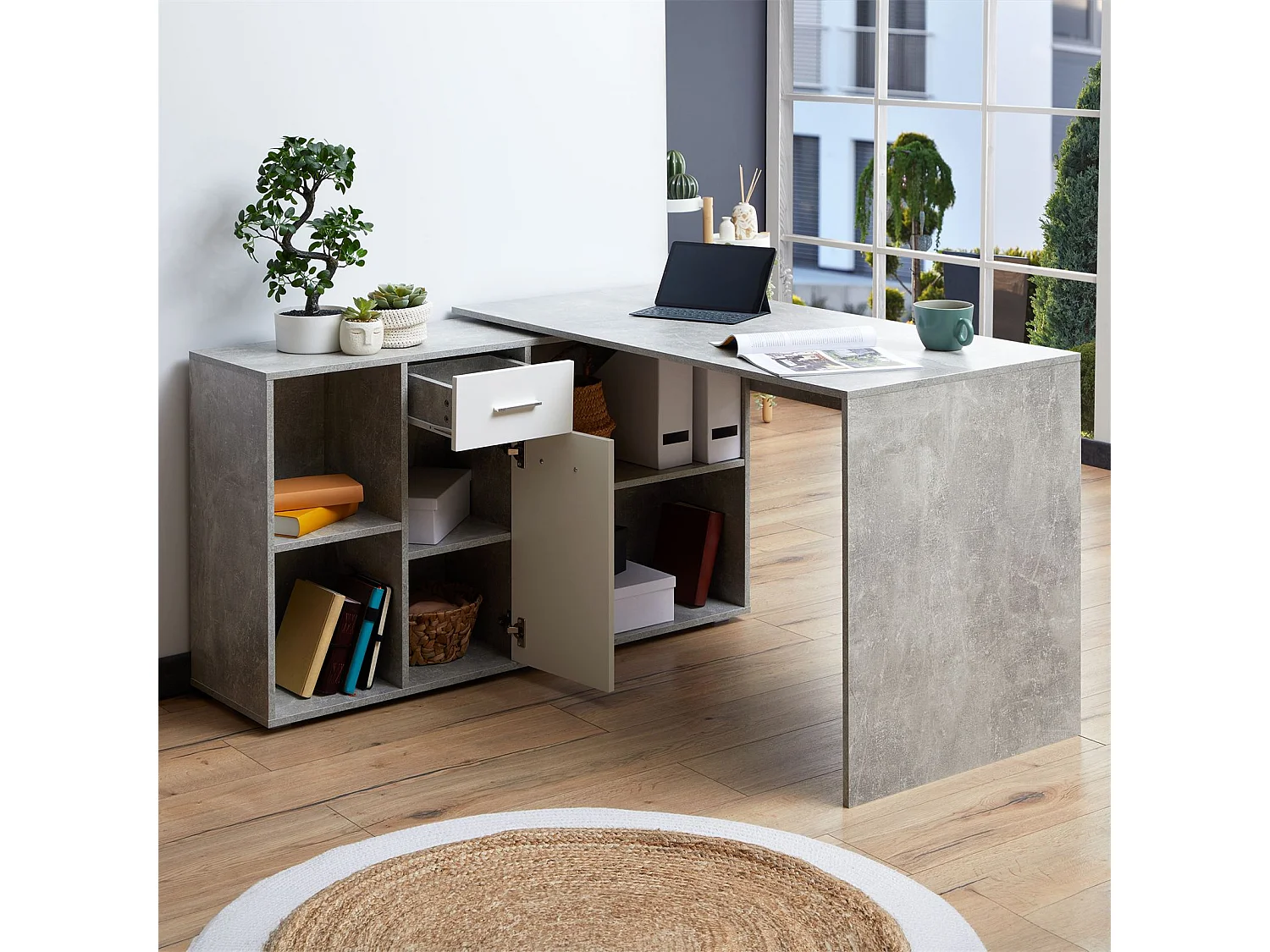 Bureau d'angle CARMEN avec meuble de rangement intégré 4 étagères 1 porte et 1 tiroir, décor béton et blanc mat