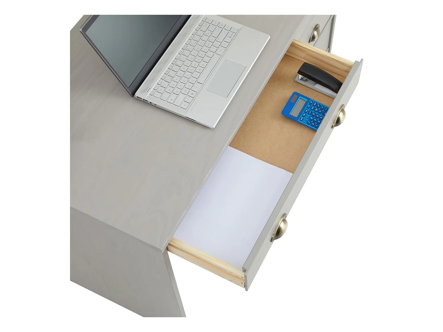 Bureau LANA avec rangement 5 tiroirs et poignées en forme de coquille, en pin massif lasuré gris