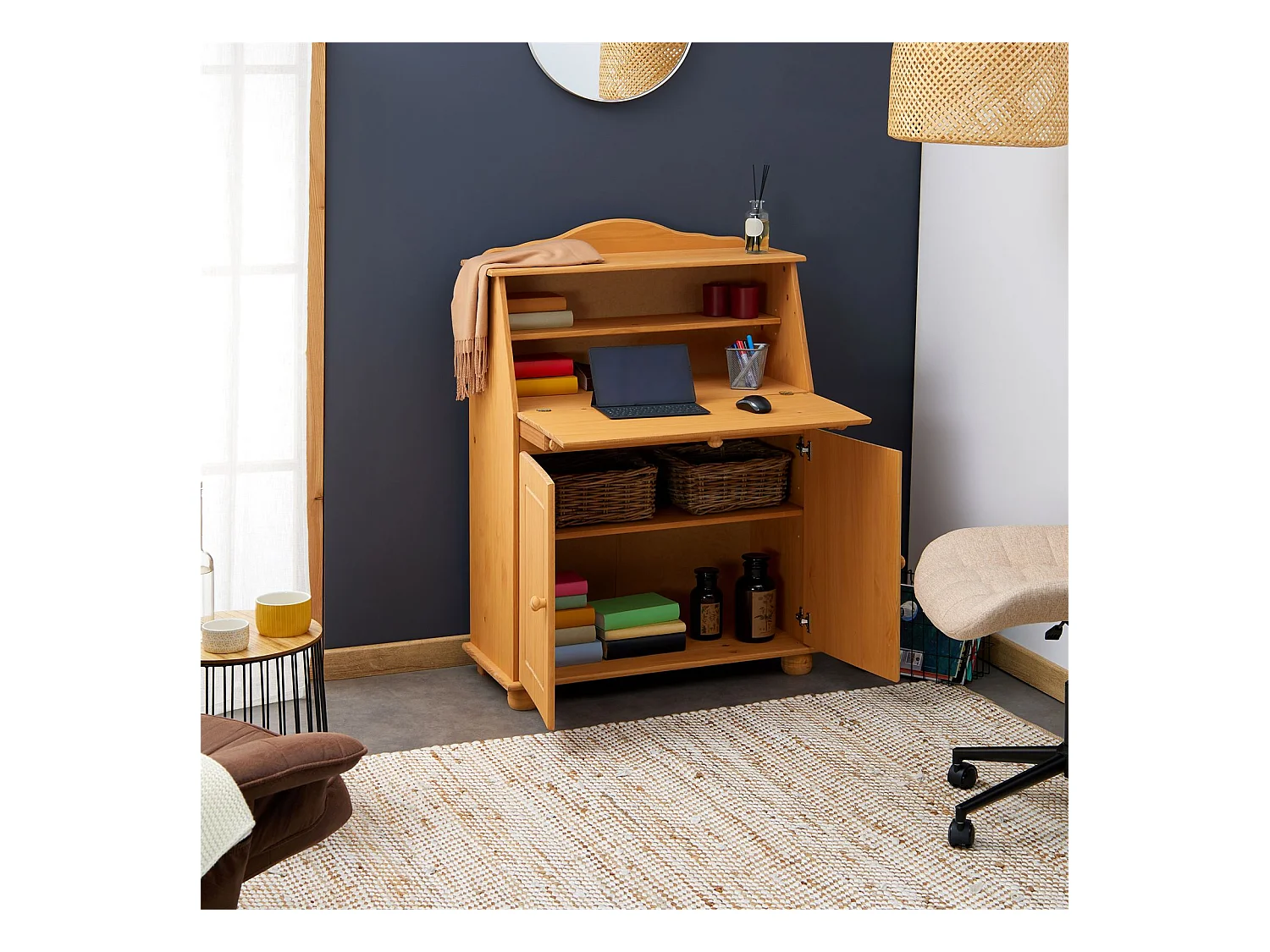 Bureau secrétaire DAVID avec abattant rangement plusieurs étagères 2 portes plan de travail rabattable, en pin massif teinté et ciré