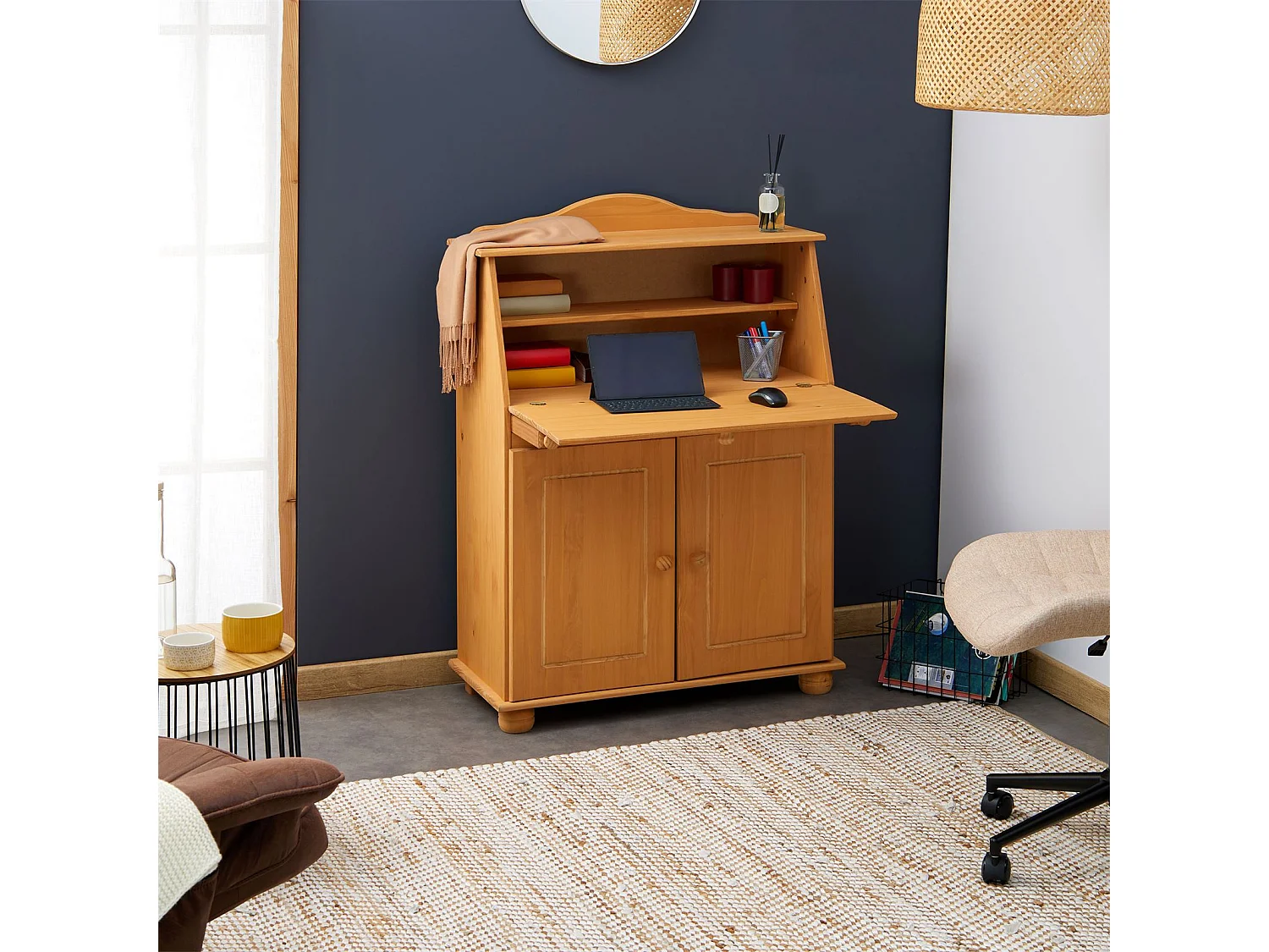 Bureau secrétaire DAVID avec abattant rangement plusieurs étagères 2 portes plan de travail rabattable, en pin massif teinté et ciré