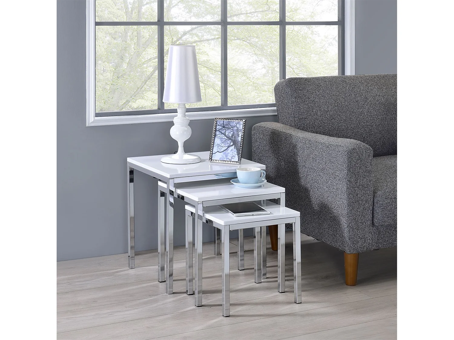 Lot de 3 tables d'appoint LUNA tables basses de salon gigognes bouts de canapé plateau carré blanc brillant et cadre en métal chromé