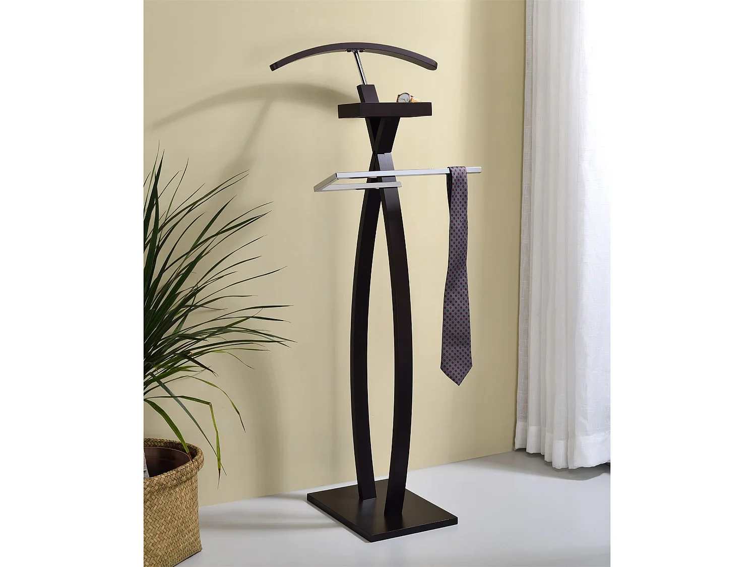 Valet de chambre ROBIN valet de nuit porte vêtements, structure en bois lasuré brun foncé