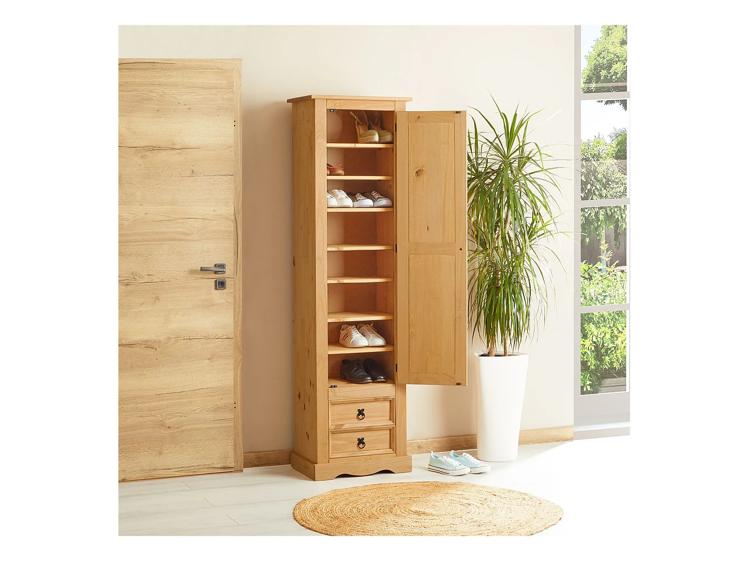 Armoire TEQUILA meuble de rangement avec 7 tablettes derrière 1 porte battante et 2 tiroirs, en pin massif finition teintée/cirée