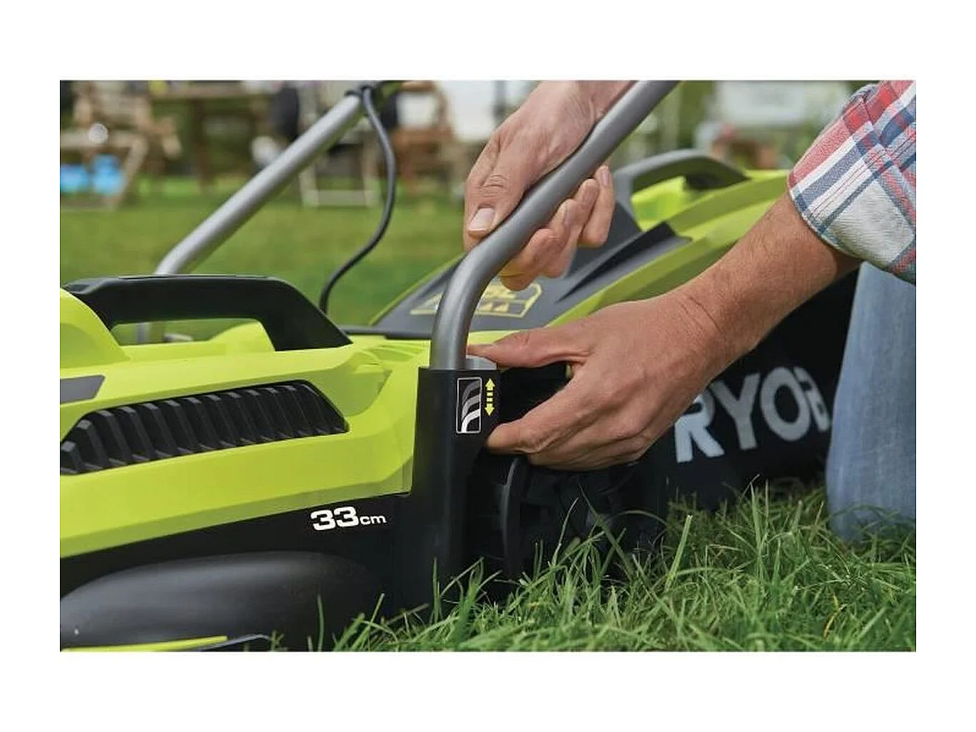 Tagliaerba elettrico RYOBI RLM15E36H - 1500W - Taglio 36 cm Ergonomico e Versatile