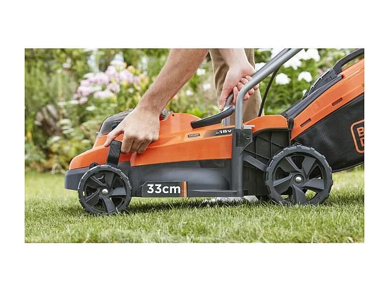 Bezprzewodowa kosiarka BLACK+DECKER 33 cm LITHIUM 18V - 2,5Ah - 2 baterie - 1 ładowarka