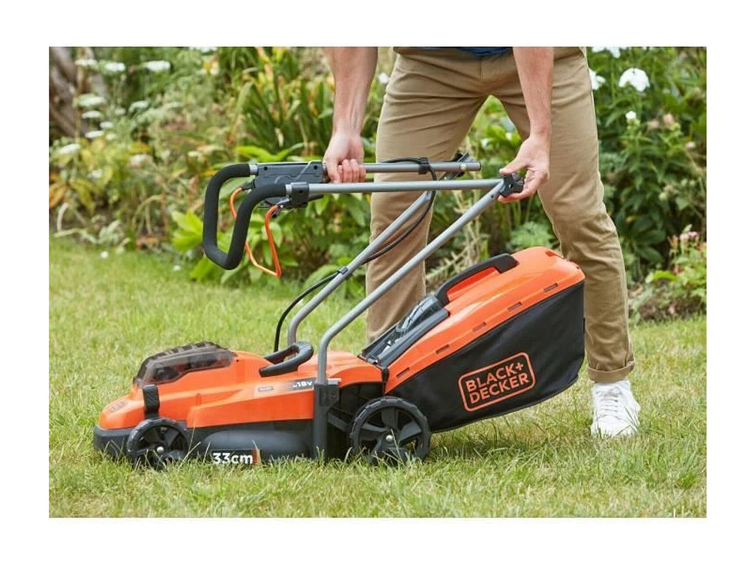 Bezprzewodowa kosiarka BLACK+DECKER 33 cm LITHIUM 18V - 2,5Ah - 2 baterie - 1 ładowarka