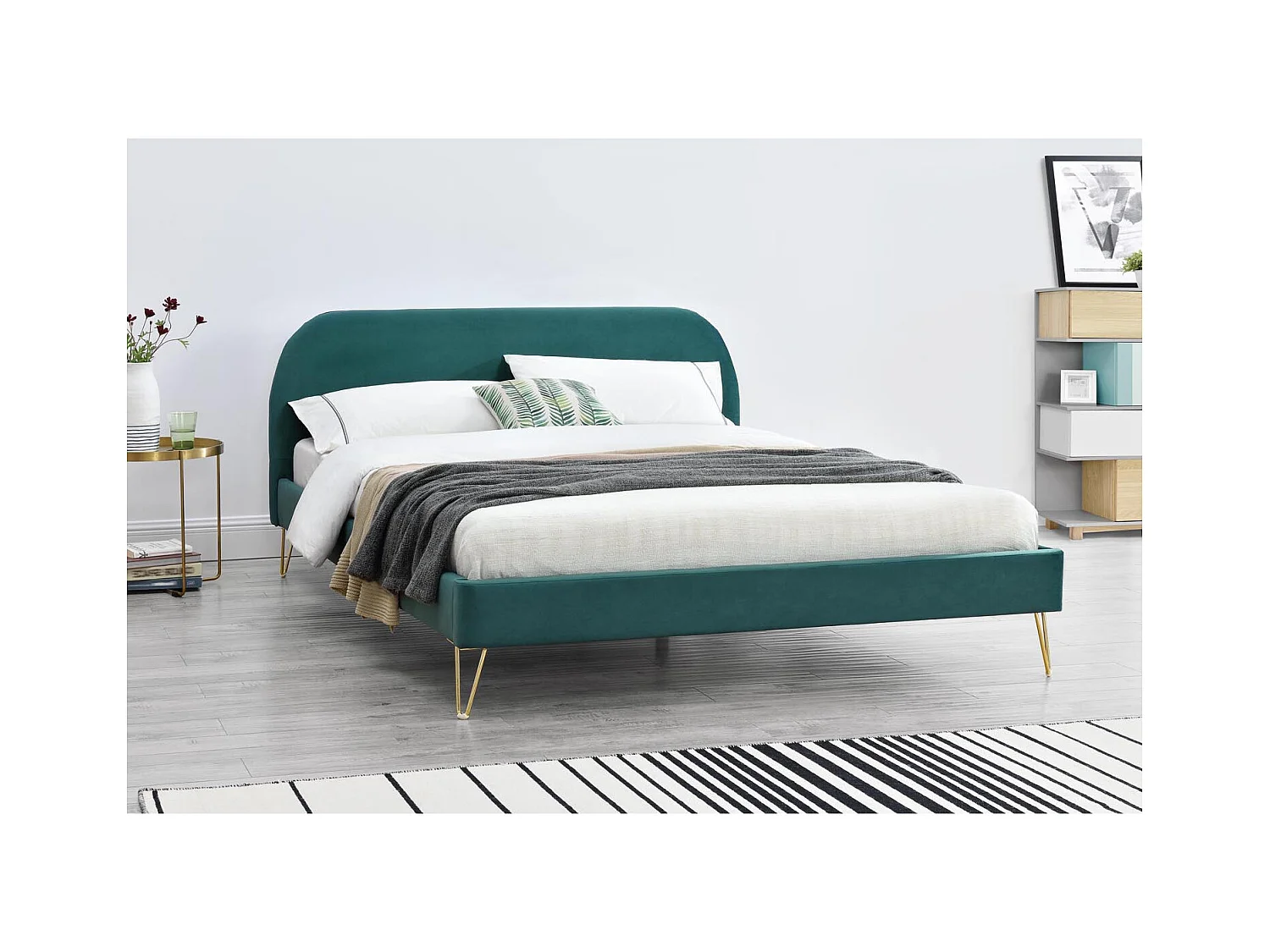 Bettgestell 160 x 200 cm aus Samt und grünem Messing PHOENIX