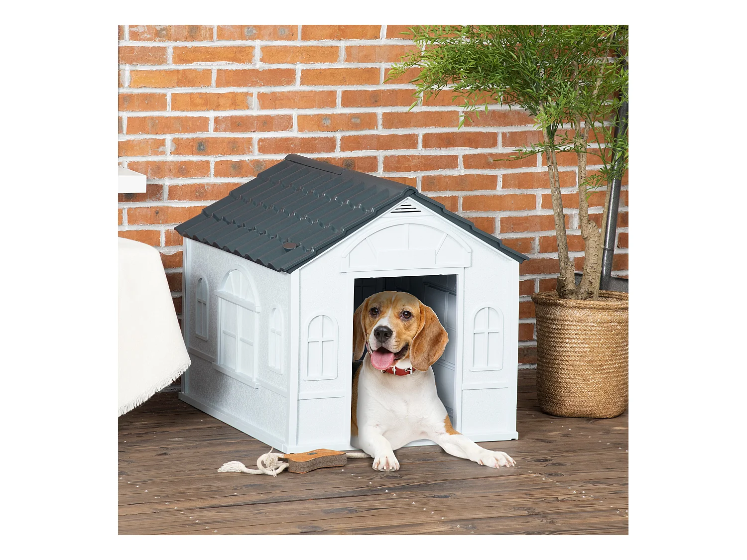 Niche chien style cottage dim. 65L x 75l x 63H cm - motifs fenêtres, porte, aération - PP blanc gris
