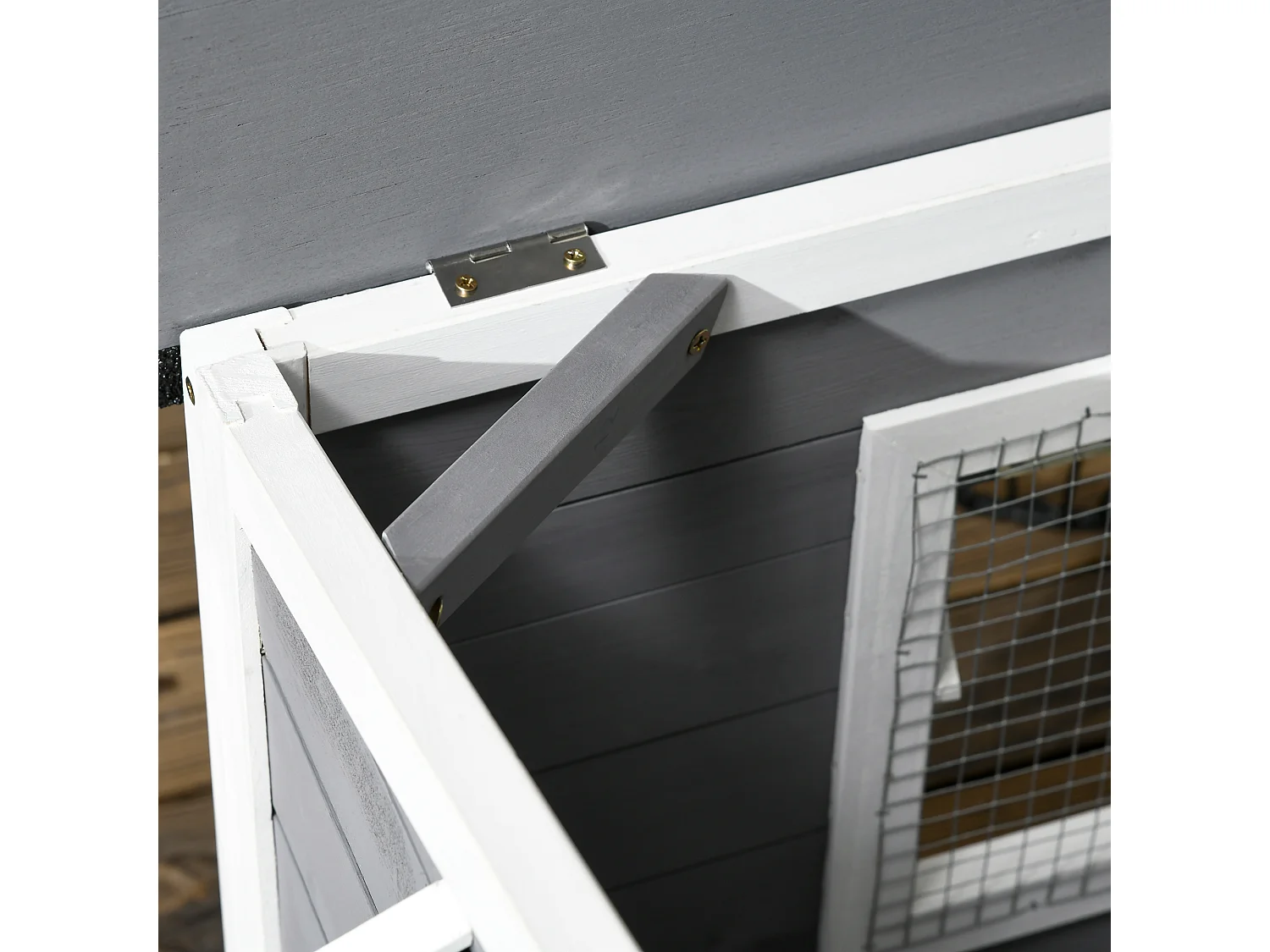 Niche chien style cottage - 2 fenêtres, porte, toit ouvrant bitumé - bois sapin gris