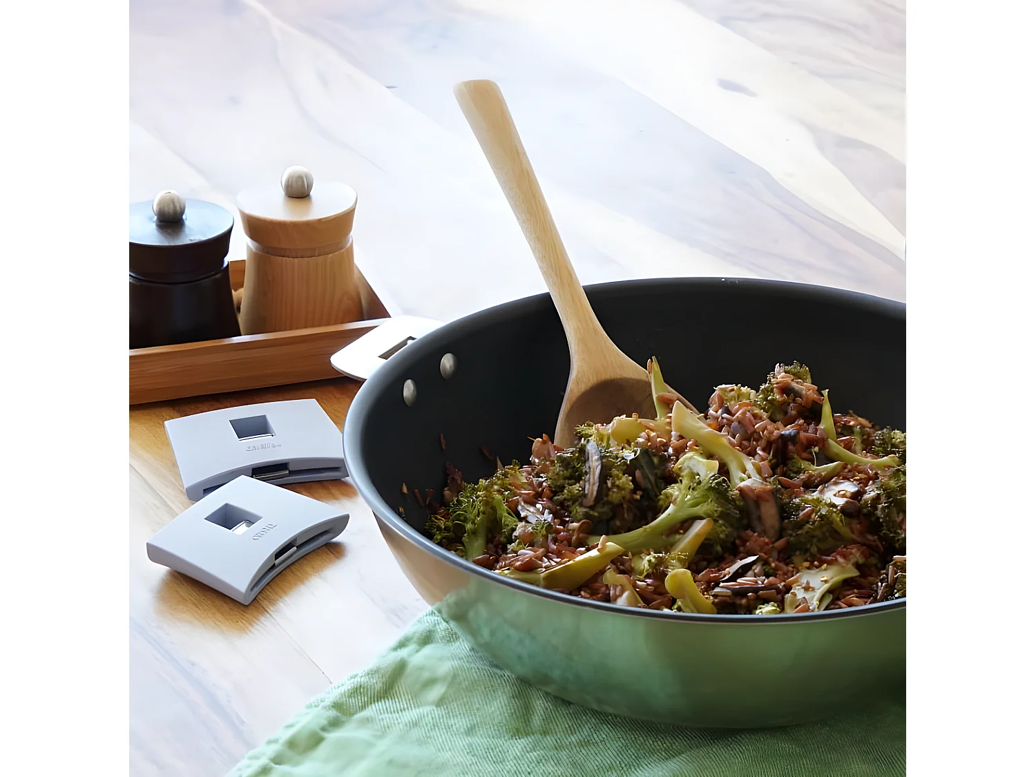 Wok 28 cm antiadhésif Casteline Exceliss