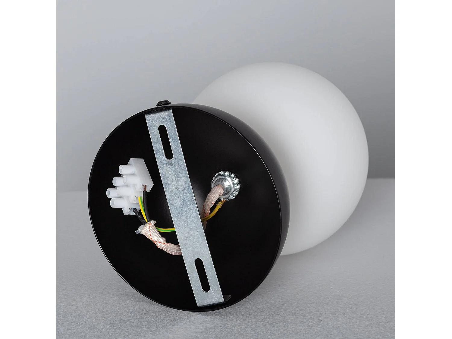 Lampe Murale Métal et Verre Poe Blanc / Noir