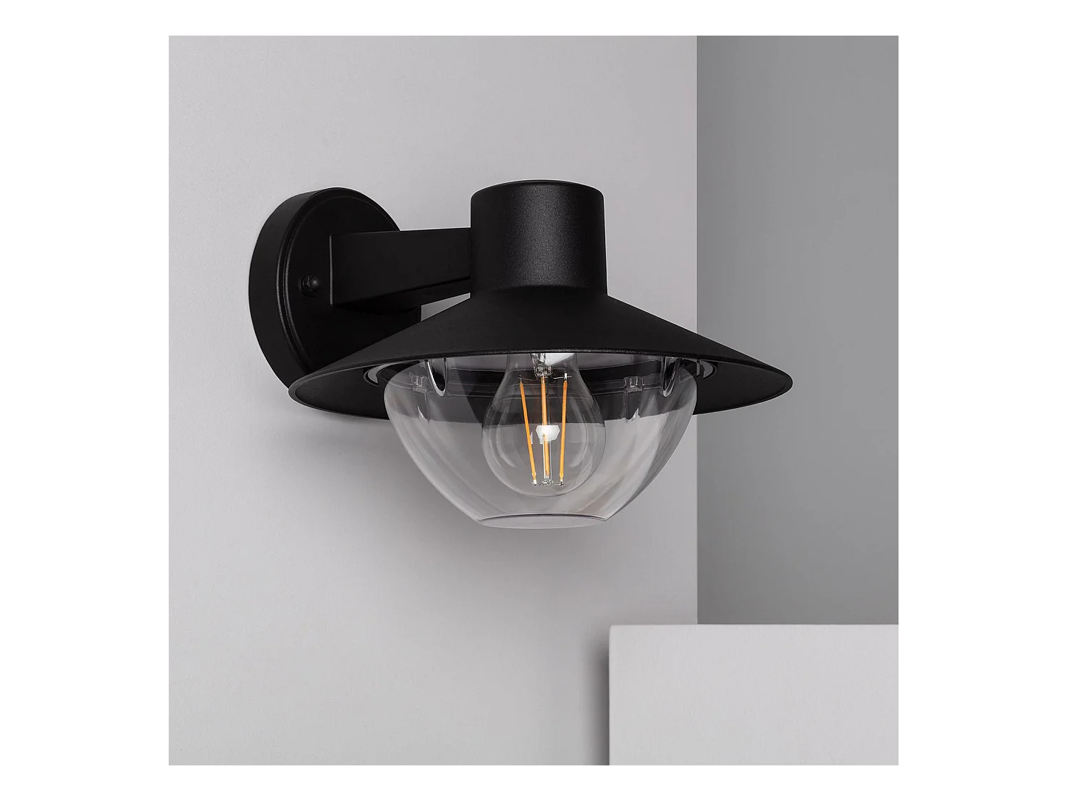 Lampada da parete Neiva Nero