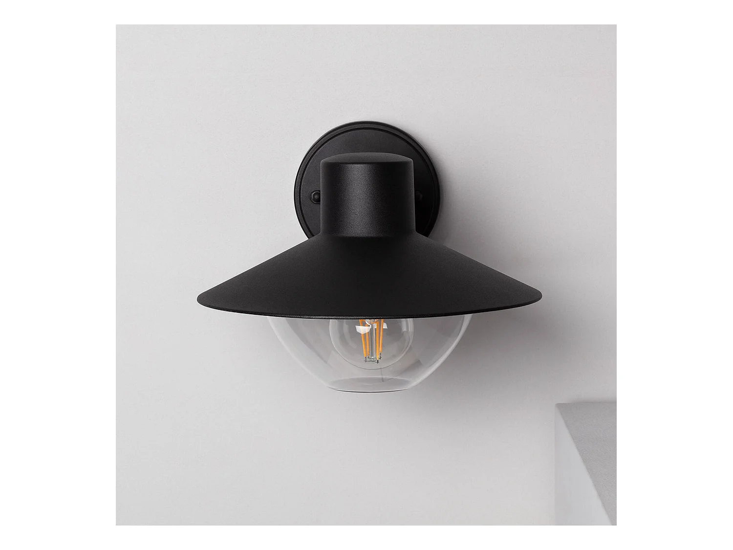 Lampada da parete Neiva Nero